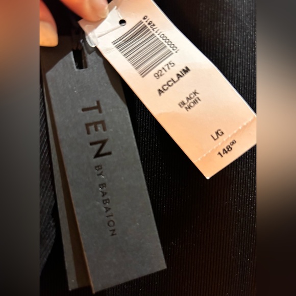 Babaton (Aritzia) Acclaim Jumpsuit - Picture 4 of 6